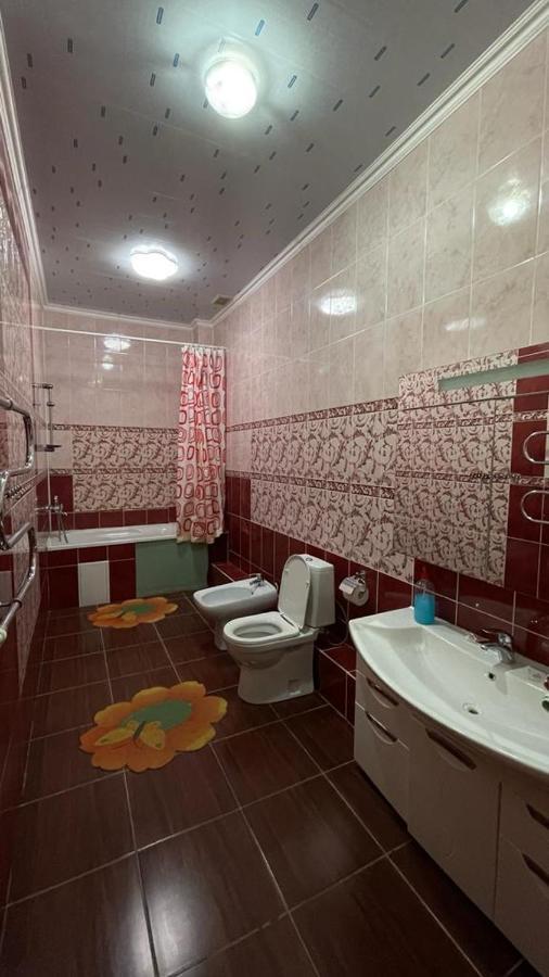 מלון Karagandy Rosa Roze Luxe House מראה חיצוני תמונה