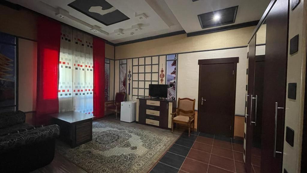מלון Karagandy Rosa Roze Luxe House מראה חיצוני תמונה
